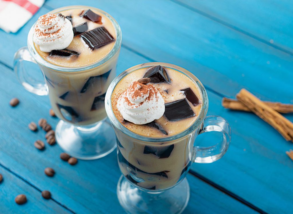 Gelatina Mosaico de flan capuchino con café de olla